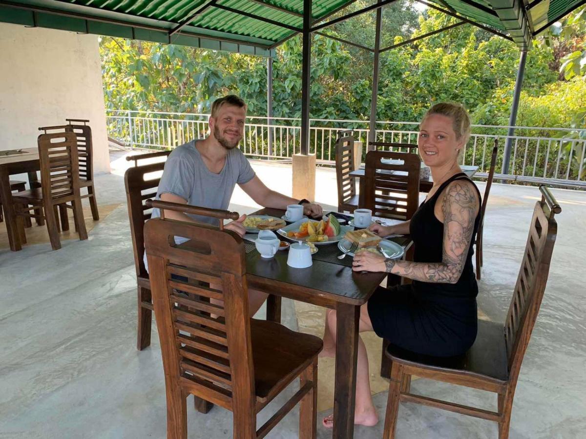 Sigiriya Rock Hide酒店 外观 照片